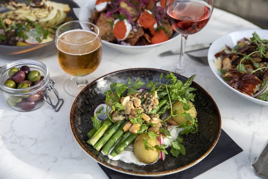 Spegeln Bio Bar & Bistro